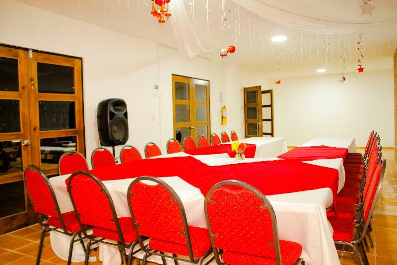 La Huerta Hotel Jiguales Εξωτερικό φωτογραφία