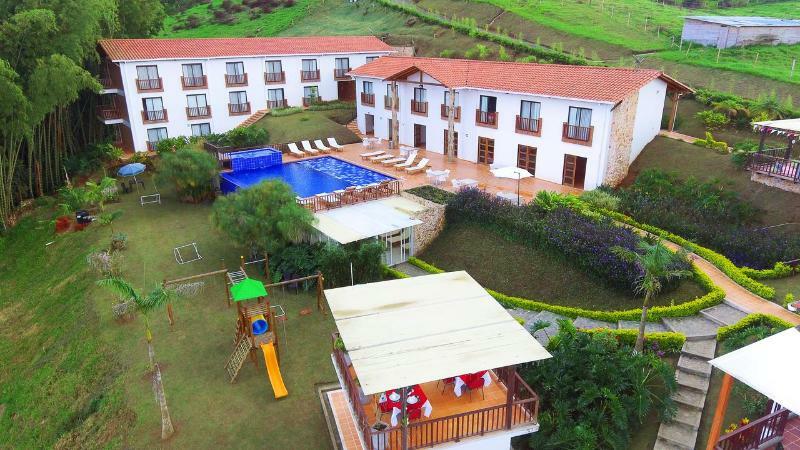 La Huerta Hotel Jiguales Εξωτερικό φωτογραφία