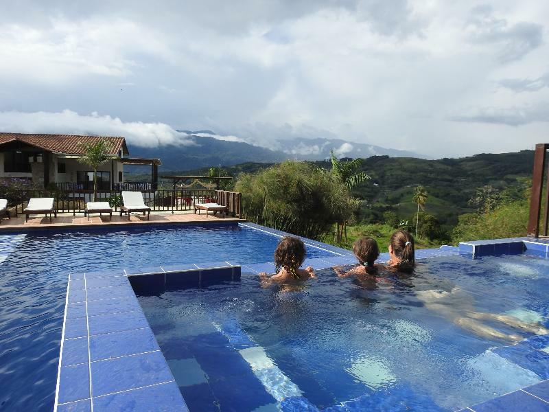La Huerta Hotel Jiguales Εξωτερικό φωτογραφία